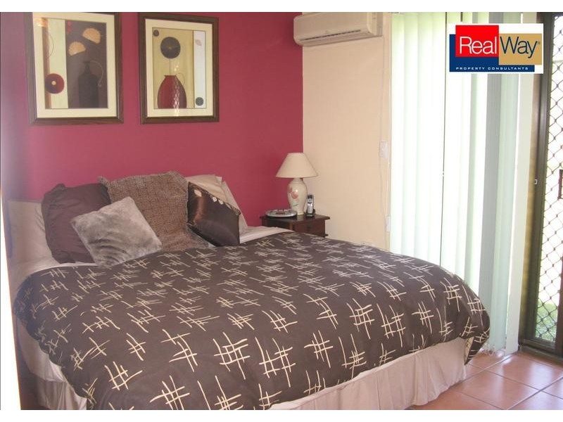 2-26 Silkwood Dve, Urangan QLD 4655