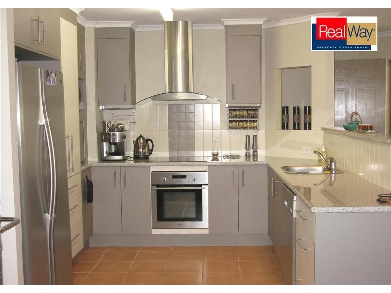 2-26 Silkwood Dve, Urangan QLD 4655