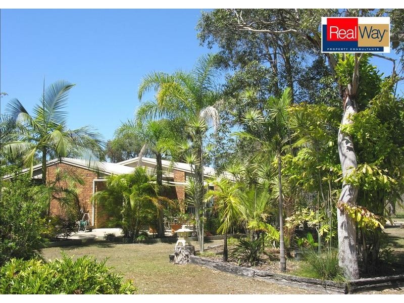 2-26 Silkwood Dve, Urangan QLD 4655