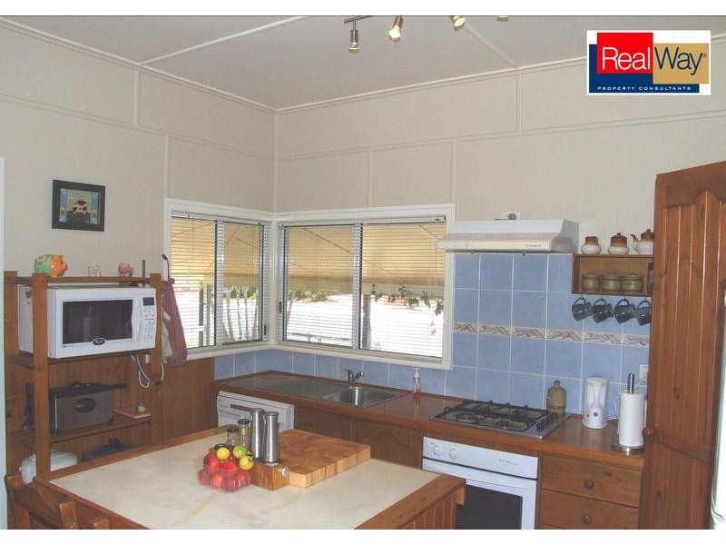 7 Kehlet Street, Point Vernon QLD 4655