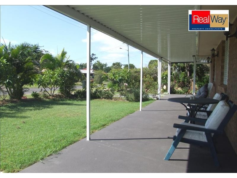 9 Acacia Street, Point Vernon QLD 4655
