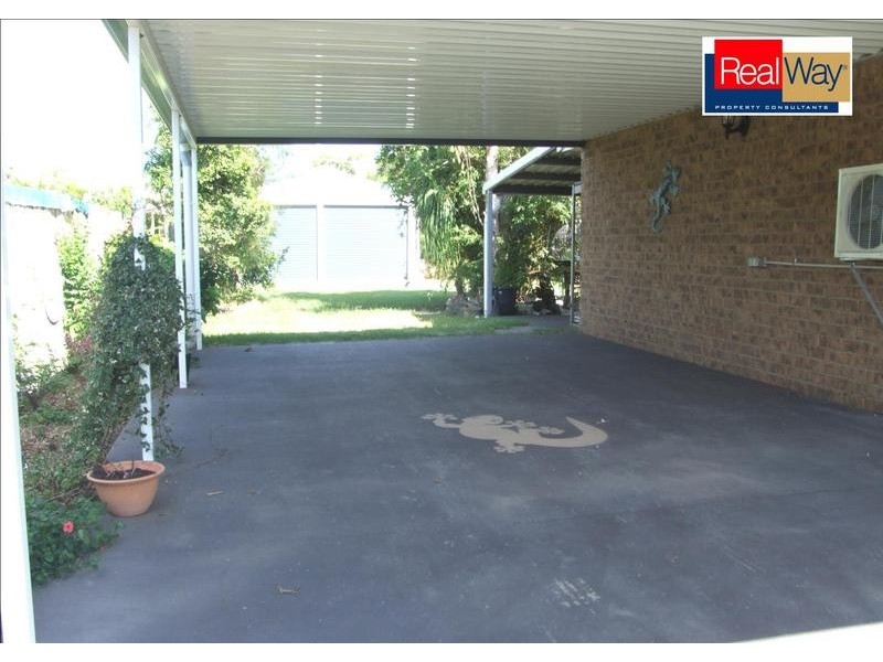 9 Acacia Street, Point Vernon QLD 4655