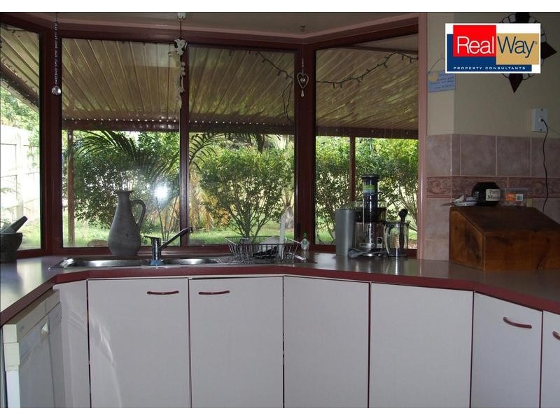 10 Daydream Court, Kawungan QLD 4655