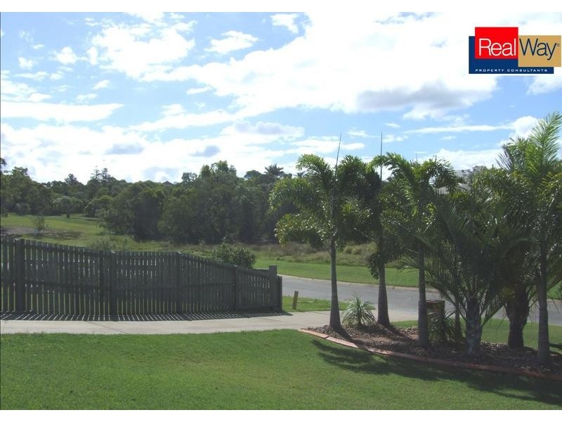 10 Daydream Court, Kawungan QLD 4655