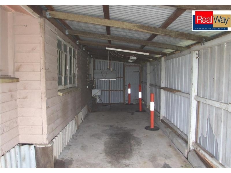 36 Denmans Camp Rd, Torquay QLD 4655