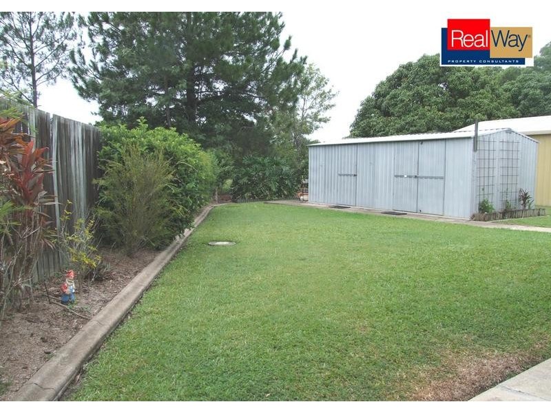 8 Palm Crt, Pialba QLD 4655