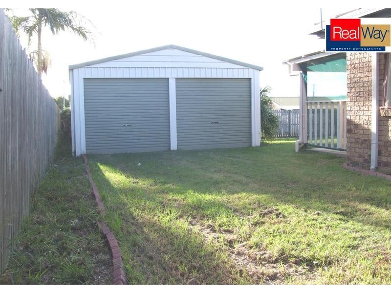 75 Hansen Street, Urangan QLD 4655