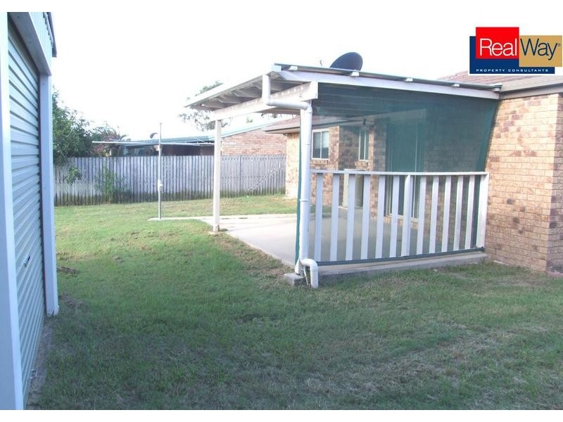 75 Hansen Street, Urangan QLD 4655