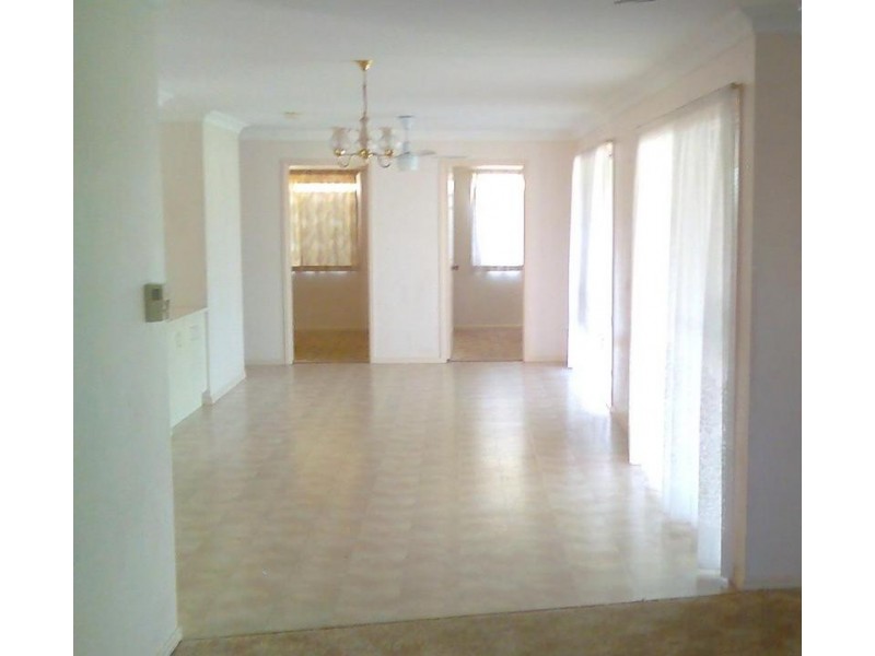 32 Ironbark St, Kawungan QLD 4655