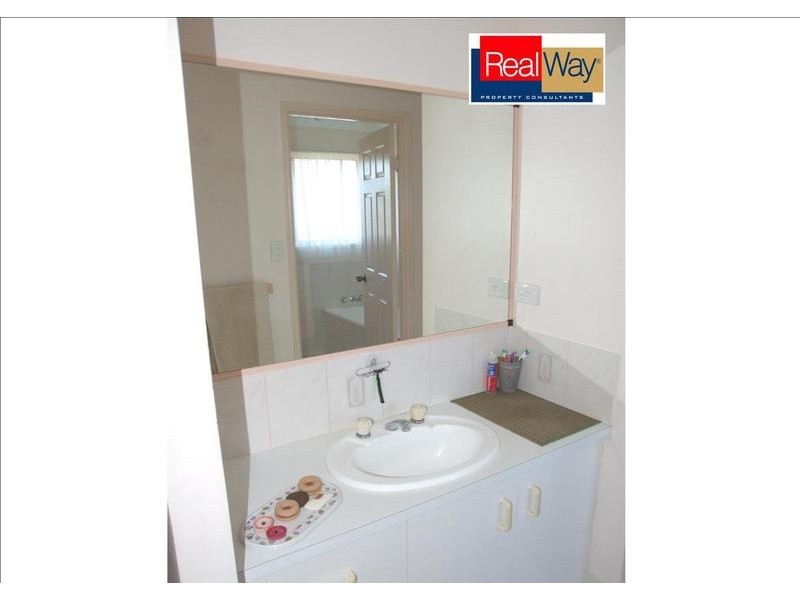 32 Ironbark St, Kawungan QLD 4655