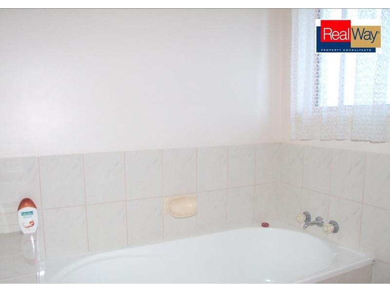 32 Ironbark St, Kawungan QLD 4655