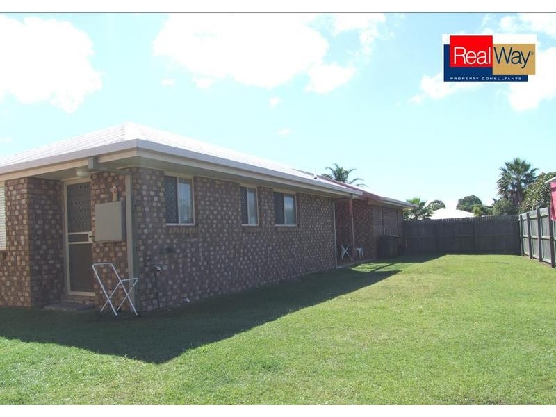 32 Ironbark St, Kawungan QLD 4655
