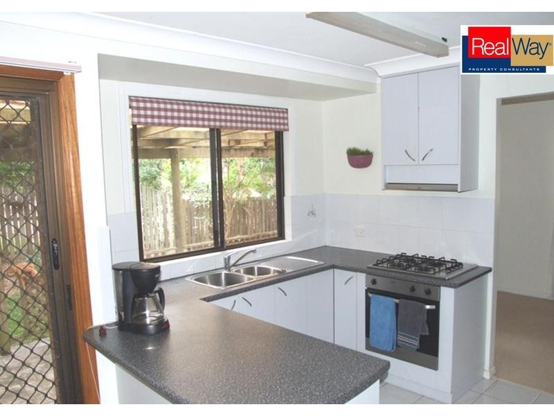 142 Christensen Street, Urraween QLD 4655