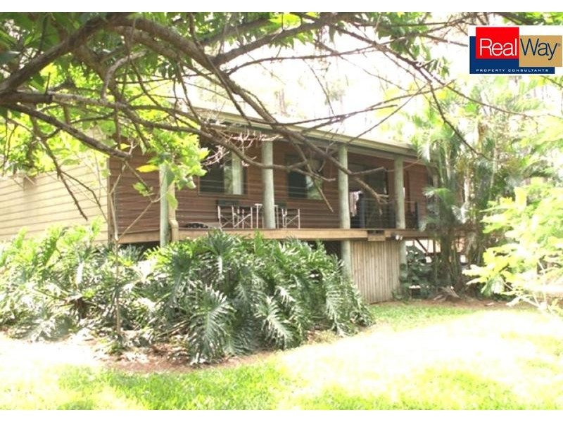 142 Christensen Street, Urraween QLD 4655