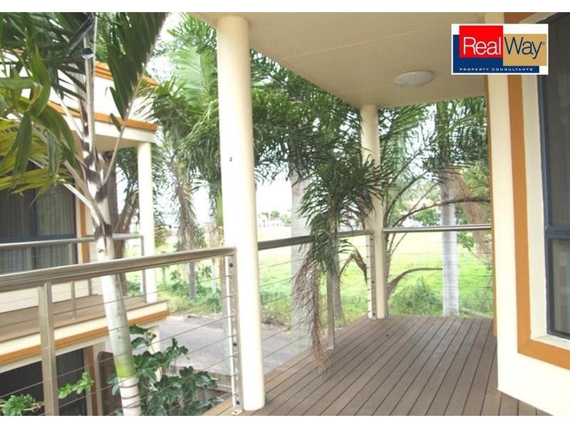 3/ 33 Elizabeth Street, Urangan QLD 4655