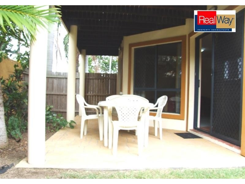 3/ 33 Elizabeth Street, Urangan QLD 4655