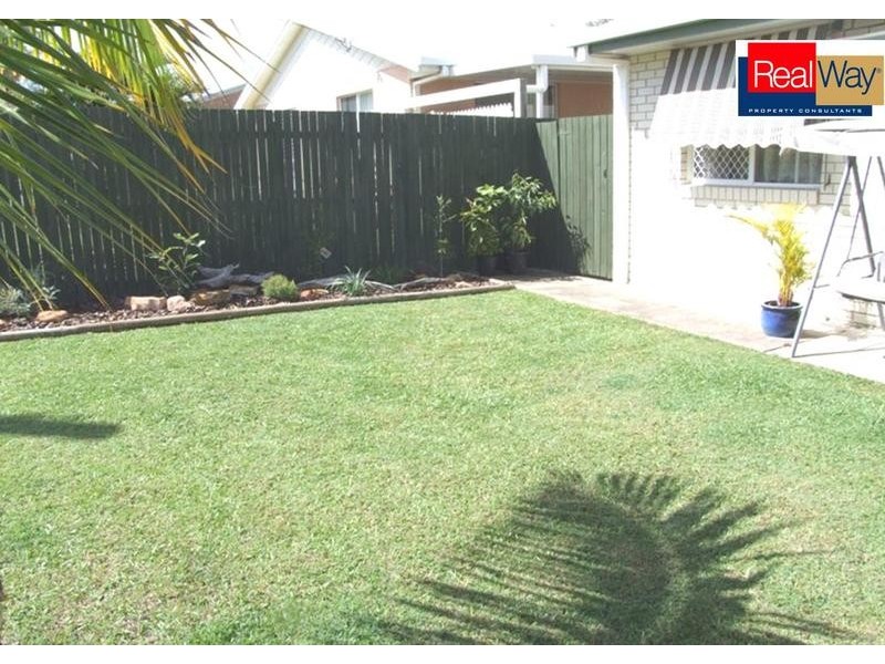 1/ 9 Wedge Street, Urraween QLD 4655