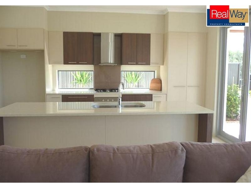 17 Harmony Avenue, Urraween QLD 4655