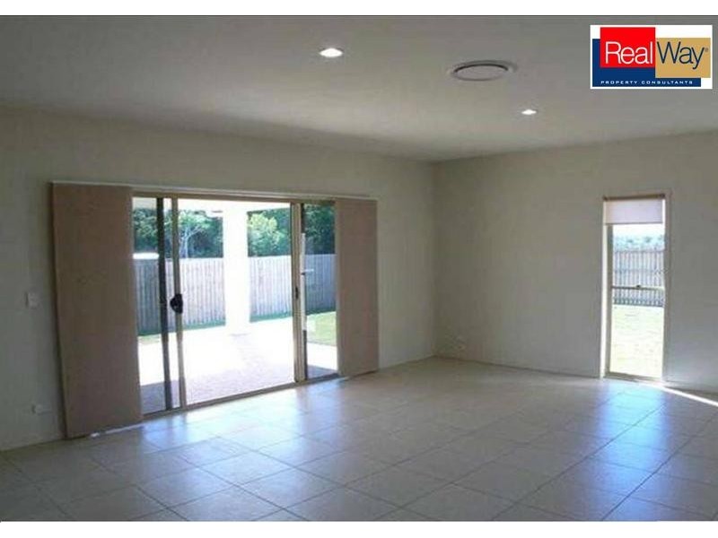 15 Rochester Court, Urraween QLD 4655