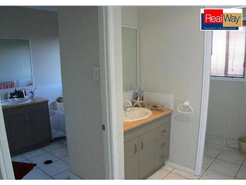 154 Kingston Close, Wondunna QLD 4655