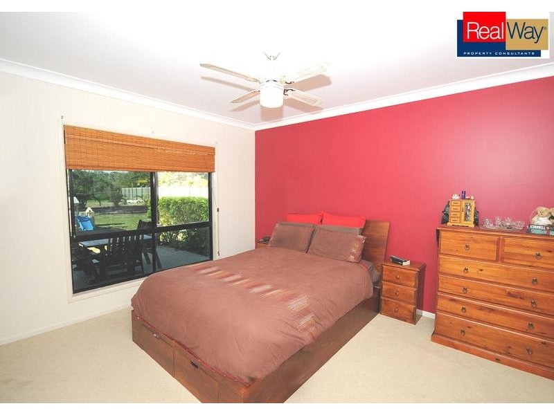 5 Montuna Court, Wondunna QLD 4655