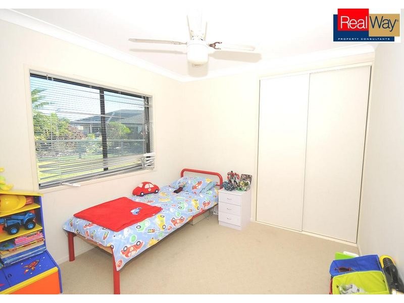 5 Montuna Court, Wondunna QLD 4655