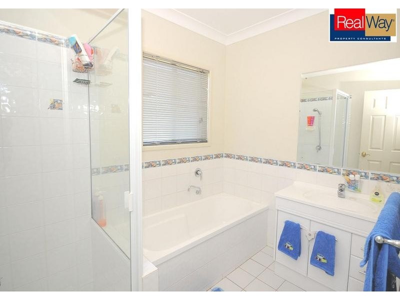 5 Montuna Court, Wondunna QLD 4655