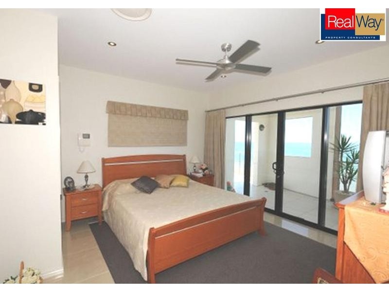 Urangan QLD 4655
