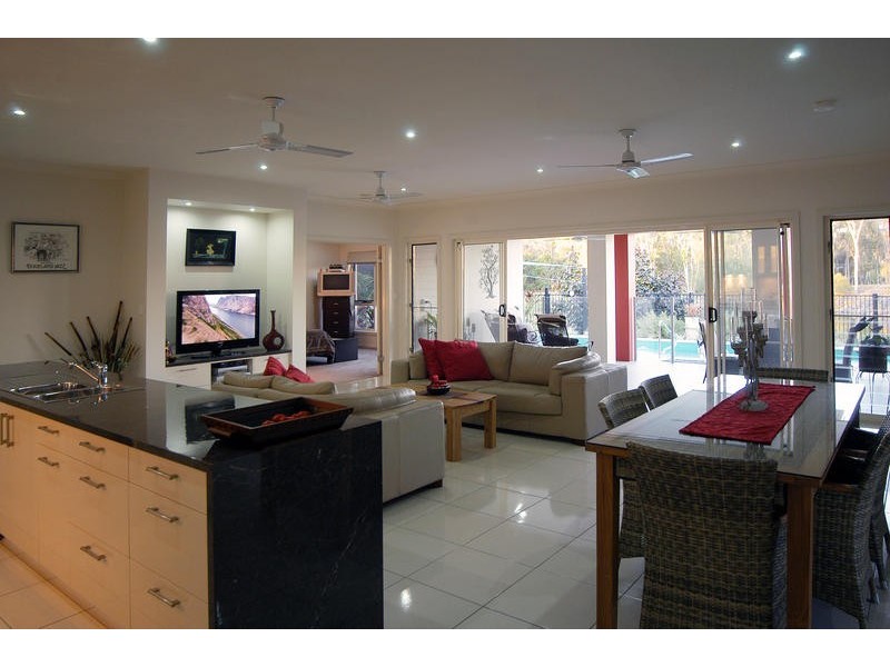 23 Harmony Avenue, Urraween QLD 4655