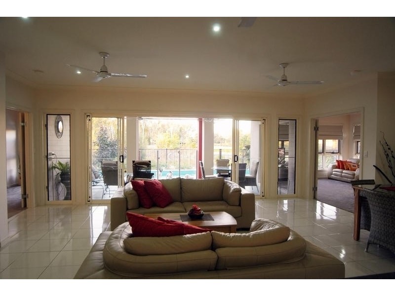 23 Harmony Avenue, Urraween QLD 4655
