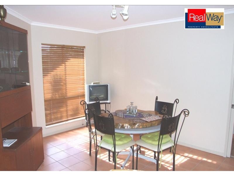 20 Mackay Drive, Kawungan QLD 4655