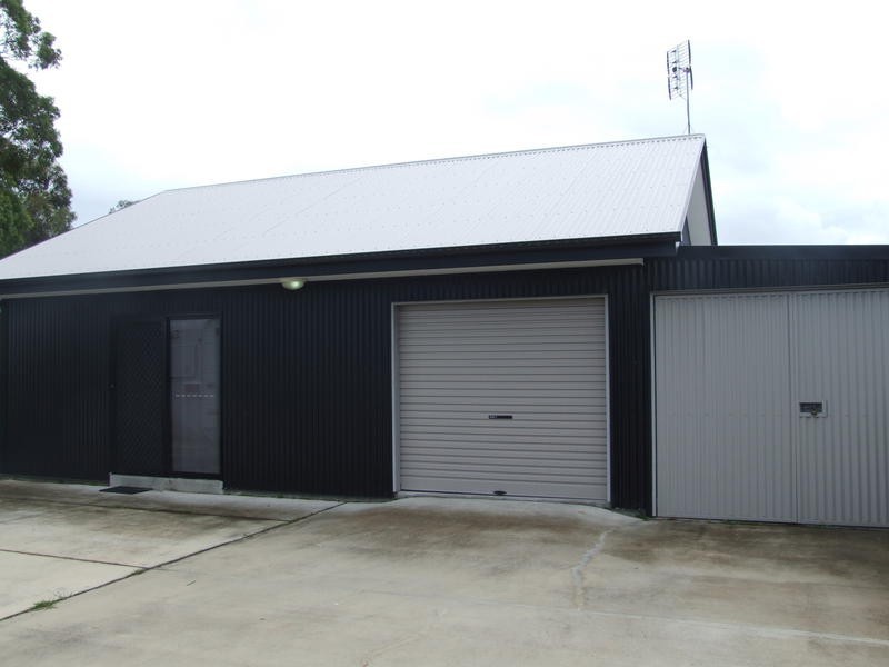 213 C Pulgul Street, Urangan QLD 4655