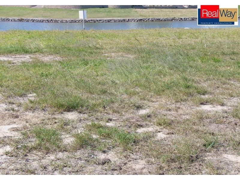 9 Bounty Circuit, Eli Waters QLD 4655