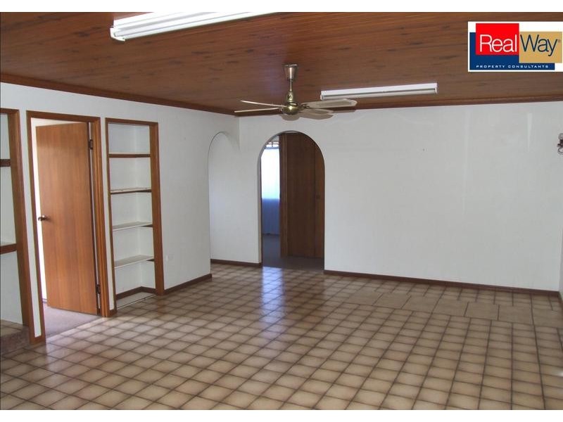 126 Tooth Street, Pialba QLD 4655