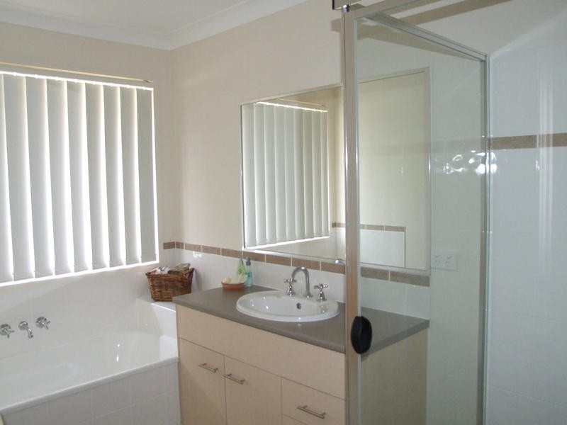 19 Golden Grove Court, Eli Waters QLD 4655