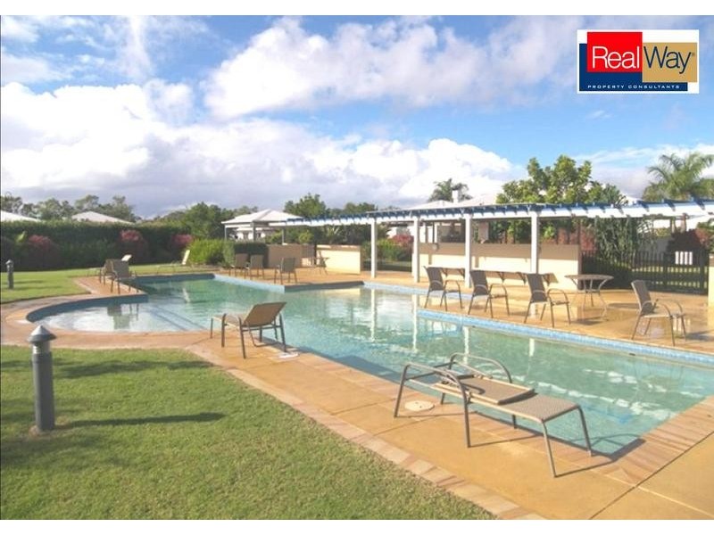 17/ 230 Pulgul Street, Urangan QLD 4655