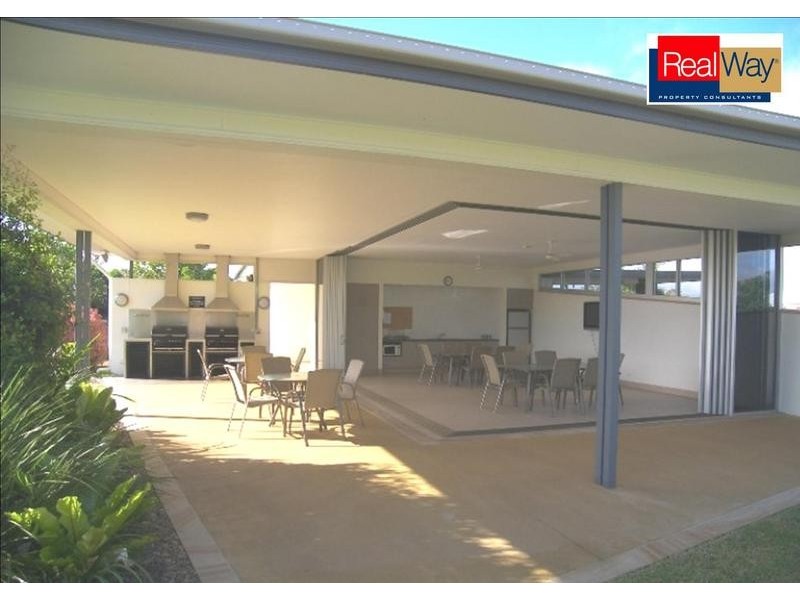 17/ 230 Pulgul Street, Urangan QLD 4655