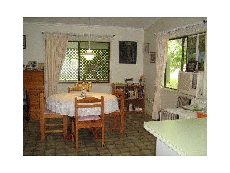 14 Morobe Street, Kawungan QLD 4655