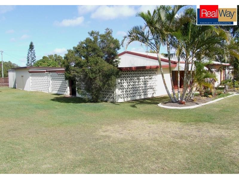 77 Spence Street, Point Vernon QLD 4655