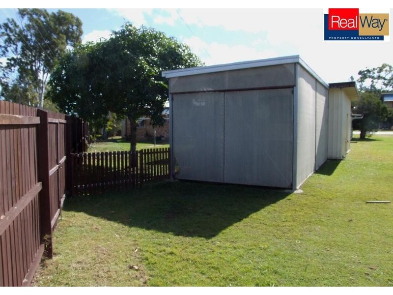 77 Spence Street, Point Vernon QLD 4655
