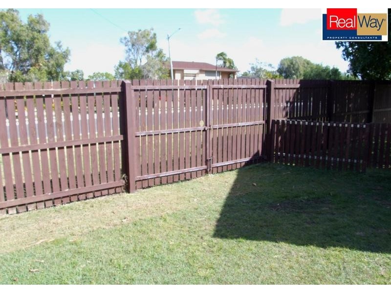 77 Spence Street, Point Vernon QLD 4655