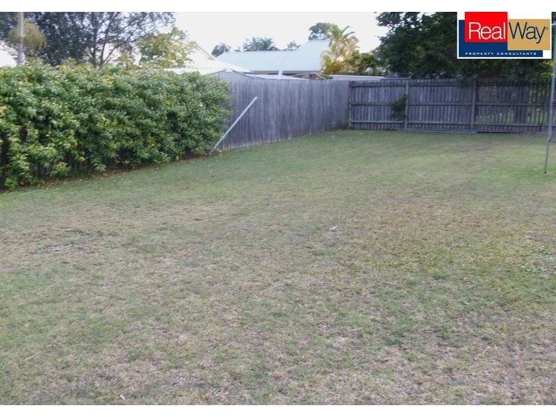 77 Exeter Street, Torquay QLD 4655