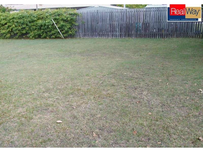 77 Exeter Street, Torquay QLD 4655