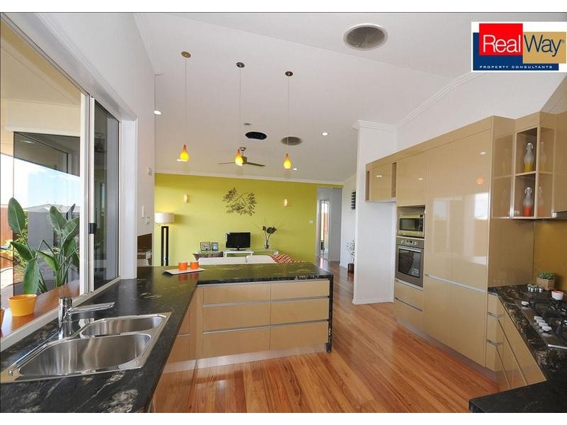 36 Lady Penrhyn Drive, Eli Waters QLD 4655