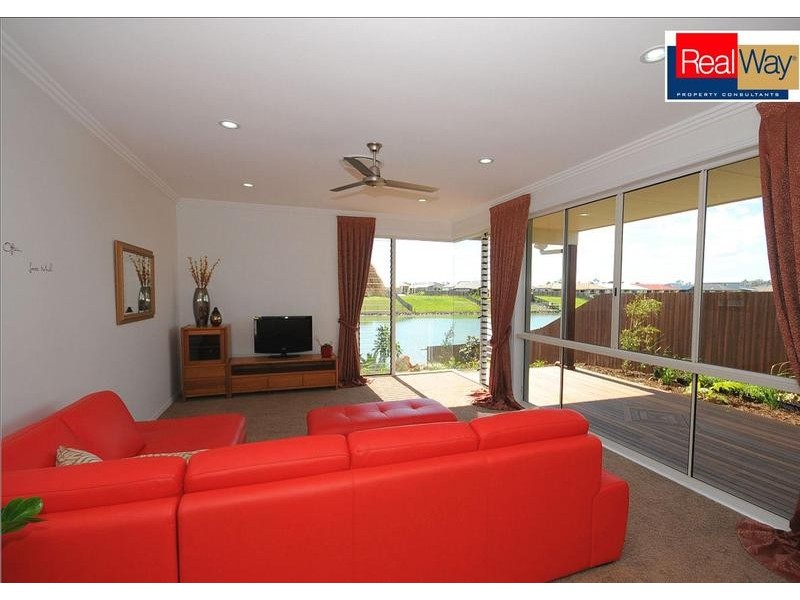 36 Lady Penrhyn Drive, Eli Waters QLD 4655