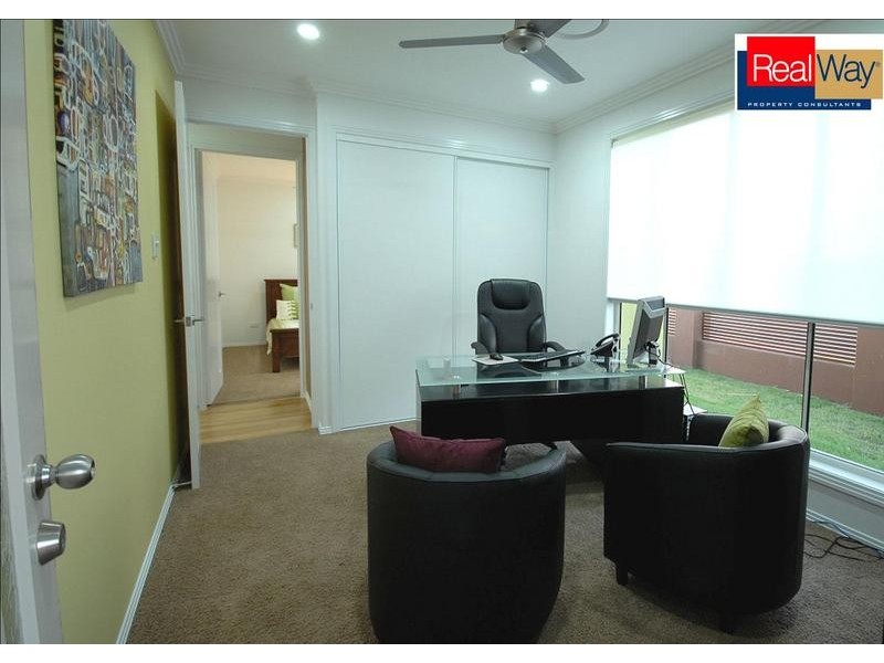 36 Lady Penrhyn Drive, Eli Waters QLD 4655