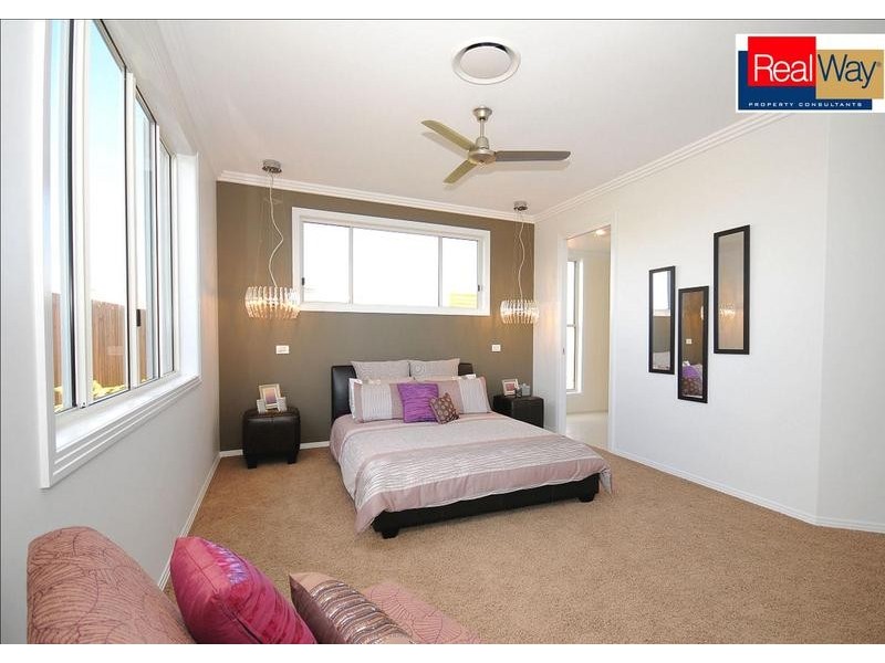 36 Lady Penrhyn Drive, Eli Waters QLD 4655