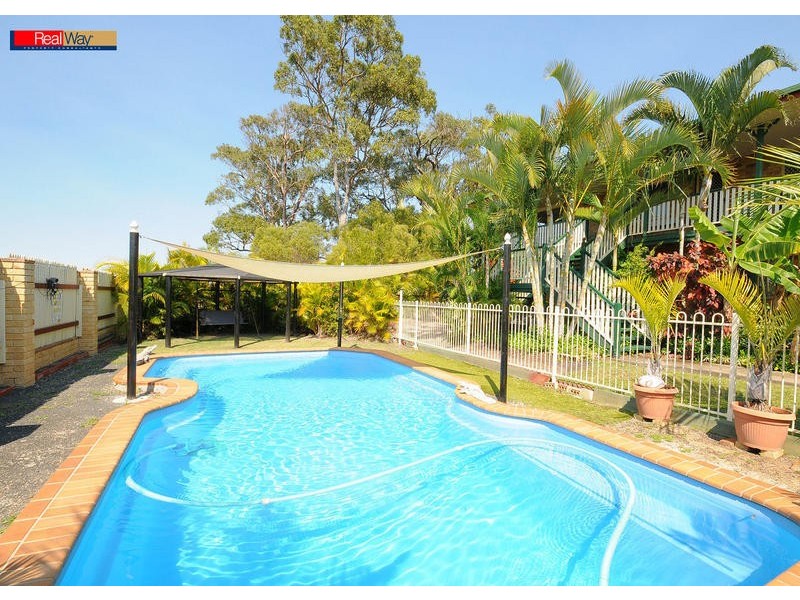 179 Pulgul Street, Urangan QLD 4655