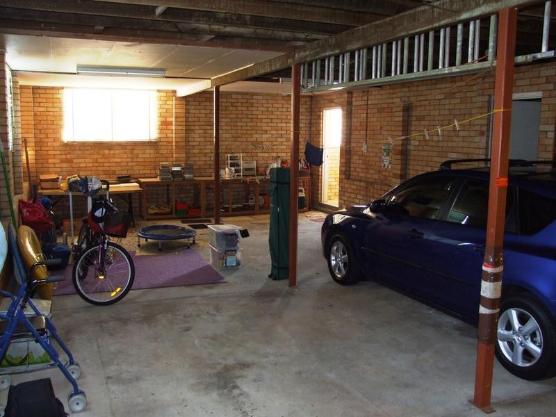 17 Mckean Road, Scarness QLD 4655