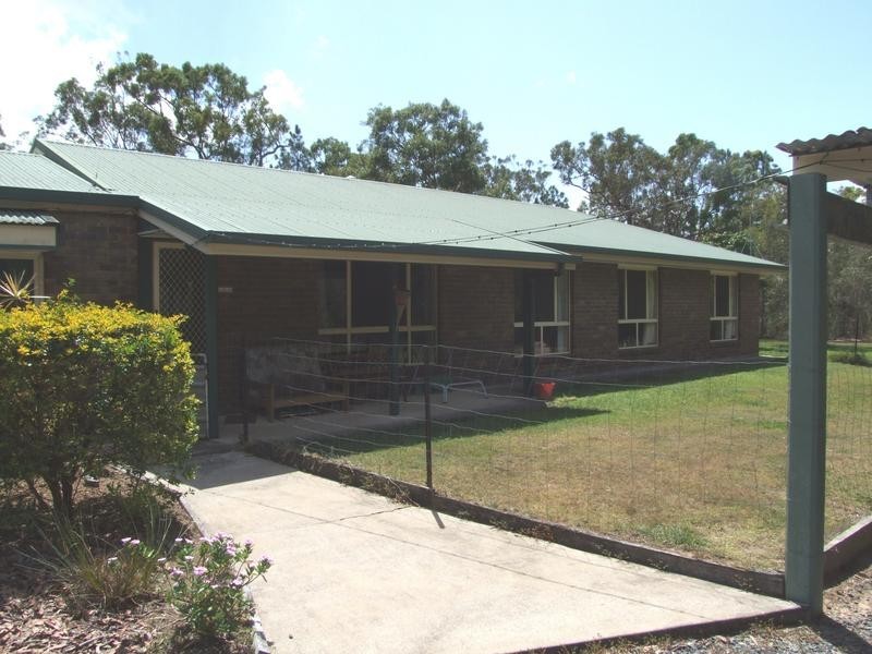 107 Rowley Road, Booral QLD 4655